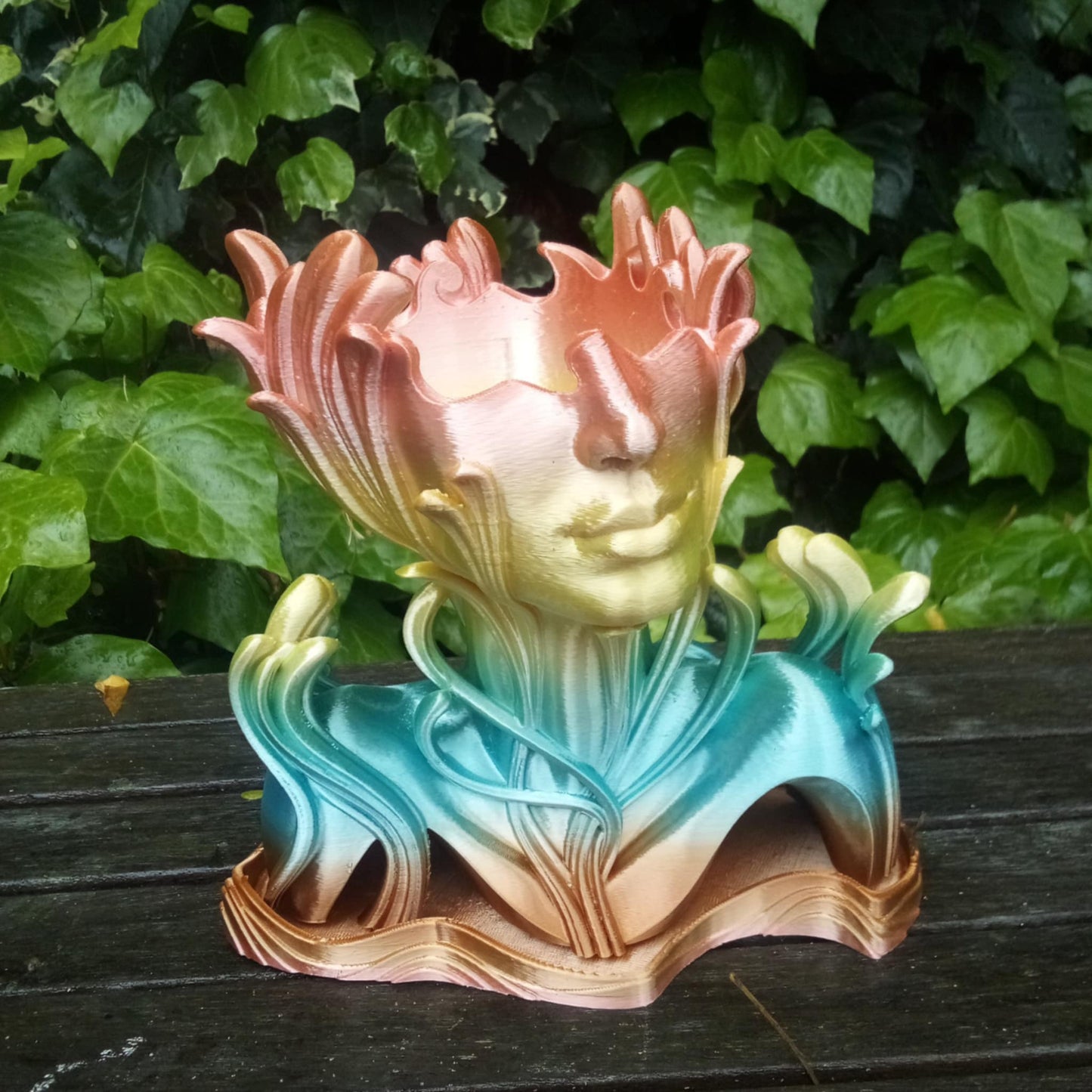 Stellar Planter + Base