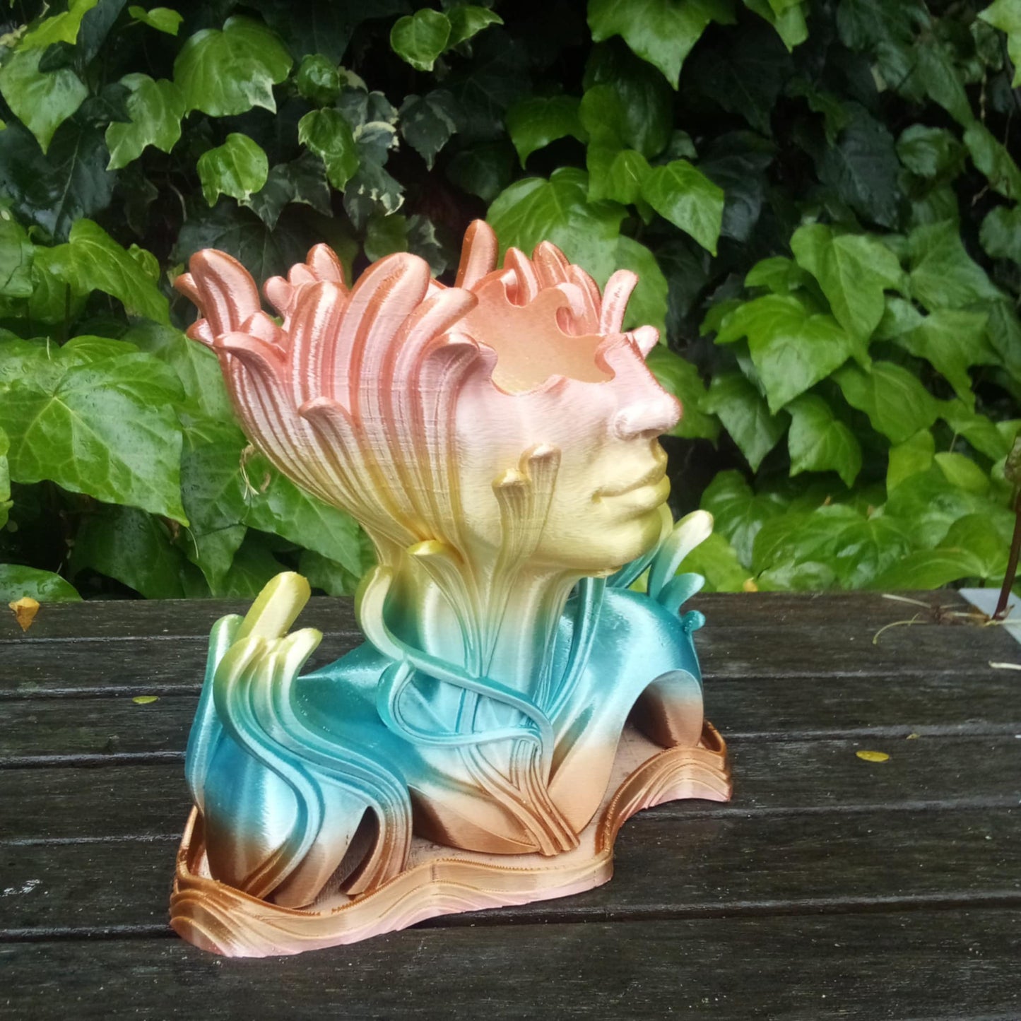 Stellar Planter + Base