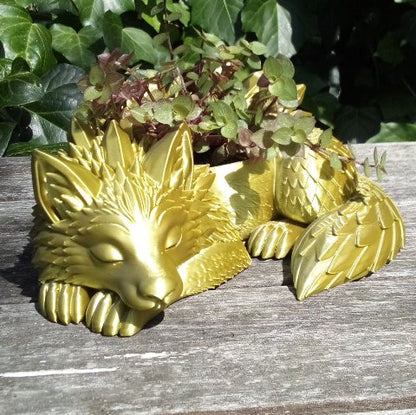 Crystal Wolf Planter