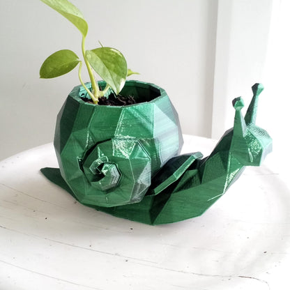 Geometric Snail Plant Pot