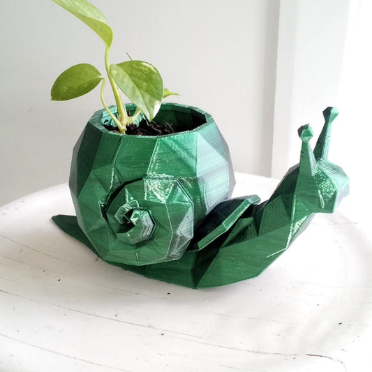 Geometric Snail Plant Pot