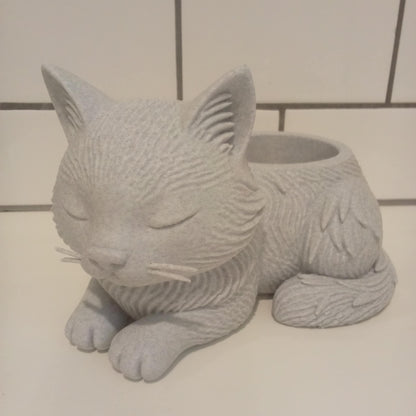 Sleepy Cute Cat Planter