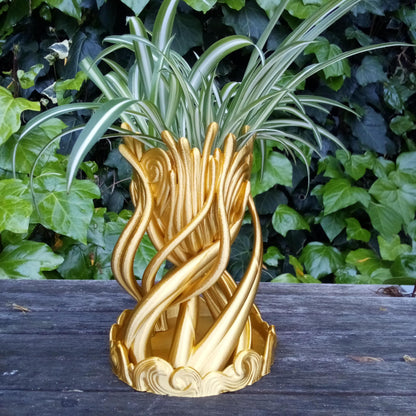 Aura Sculptural Plant Pot
