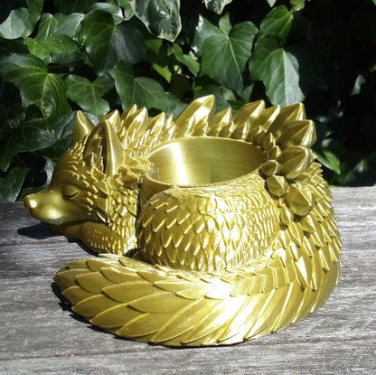 Crystal Wolf Planter