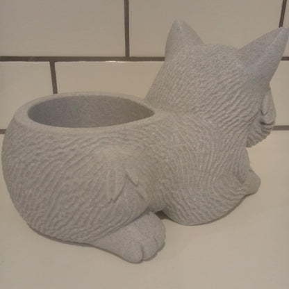 Sleepy Cute Cat Planter