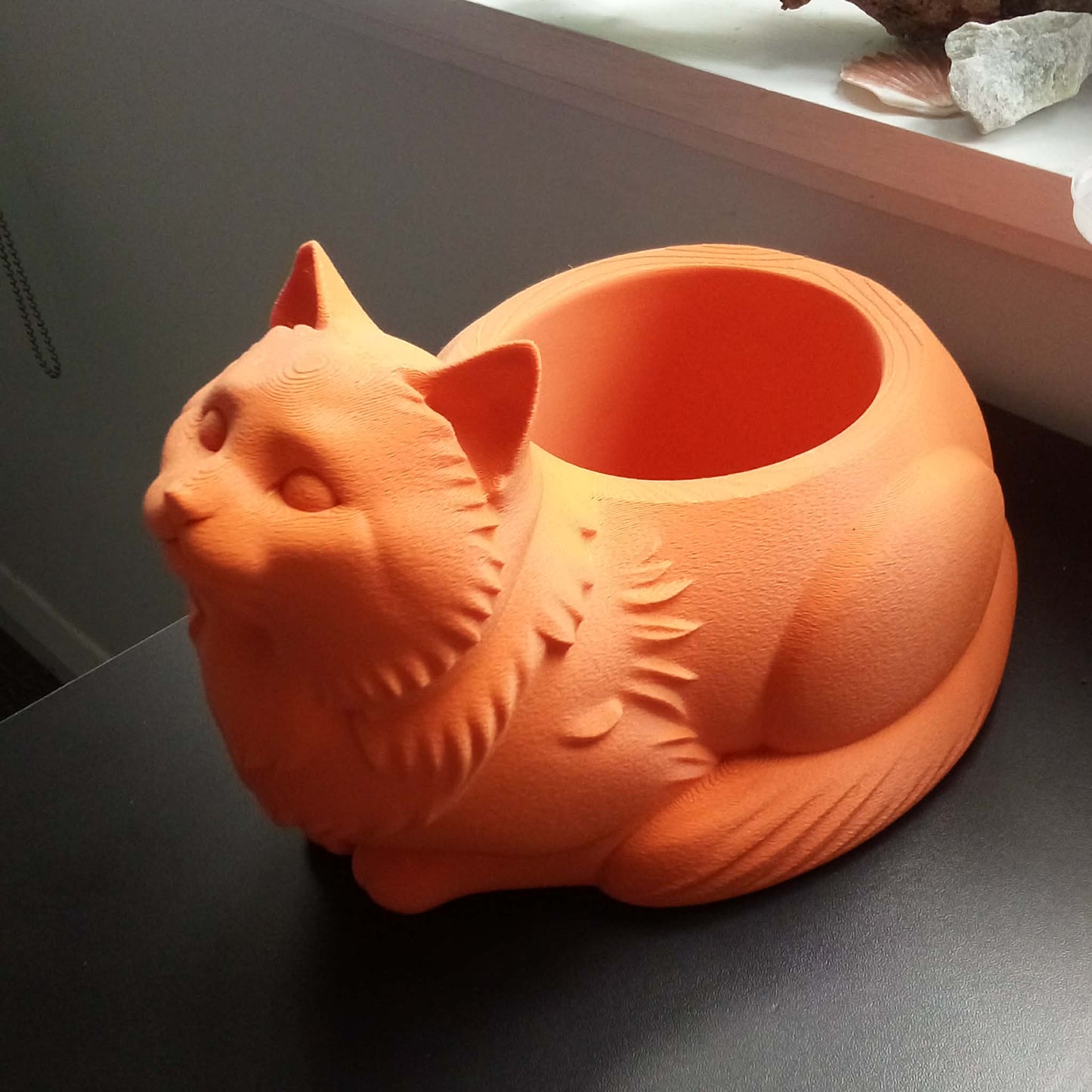 Curious Cat Planter